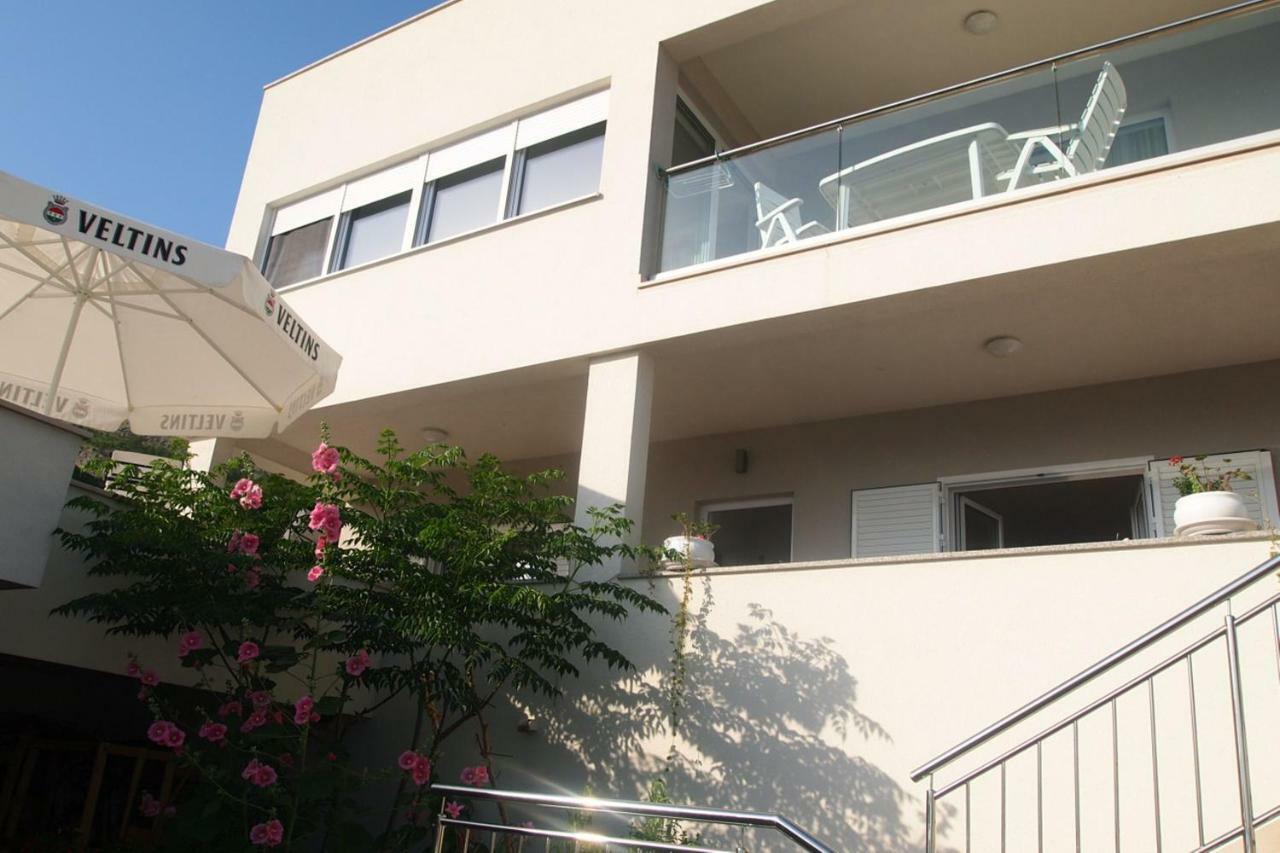 Open Hus Apartment Крвавица Екстериор снимка